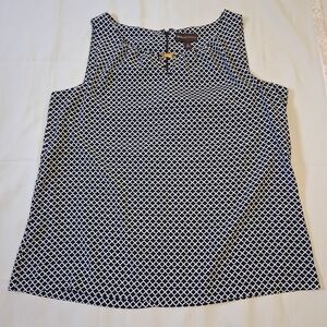Dana Buchman Women's XL Sleeveless Black‎ White Geo Top Split Neck Workwear D26